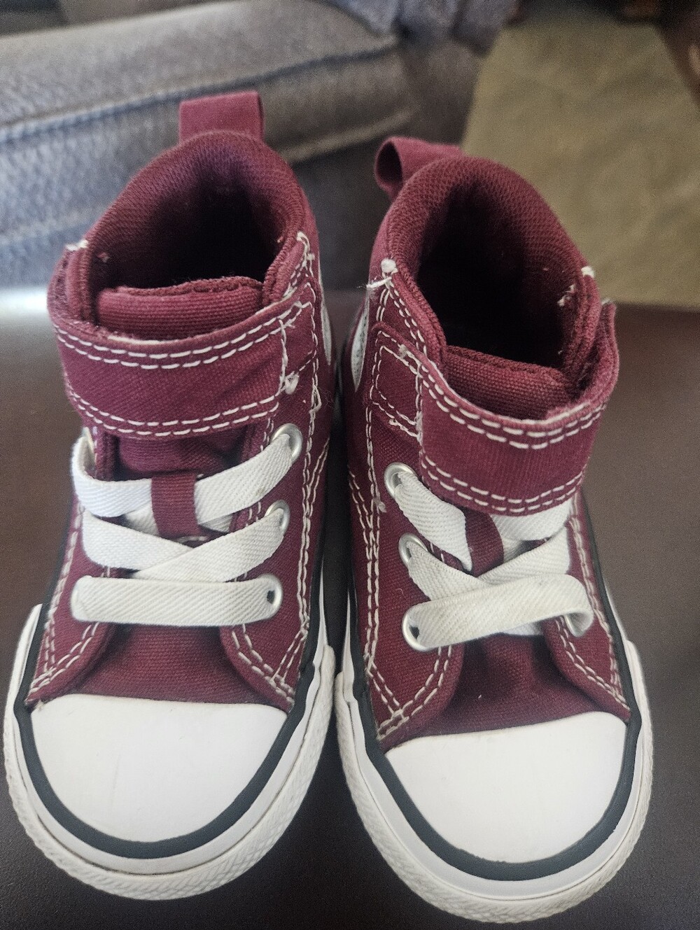 Converse Kids' Burgundy High-Top Sneakers with White Accents Size 5